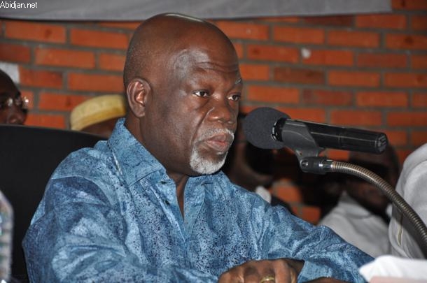 Philippe Légré (ministre des Sports et Loisirs) : “Je vais intervenir à la FIF si…”